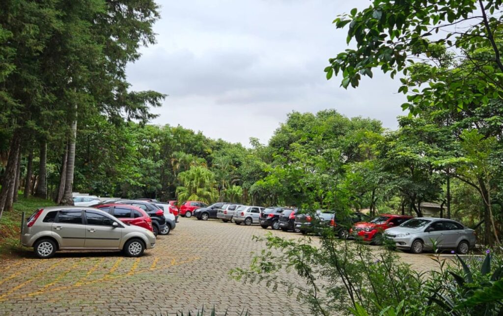 Estacionamento do Zoo Guarulhos também é de graça