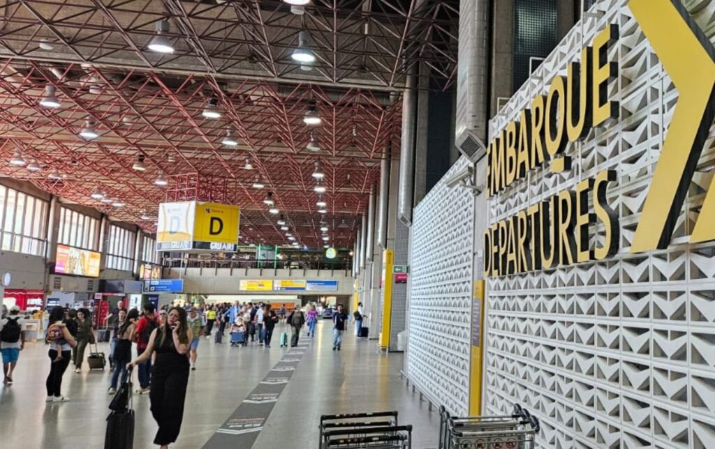 Aeroporto de Guarulhos recebeu 3,29 milhões de passageiros em abril; veja outros números