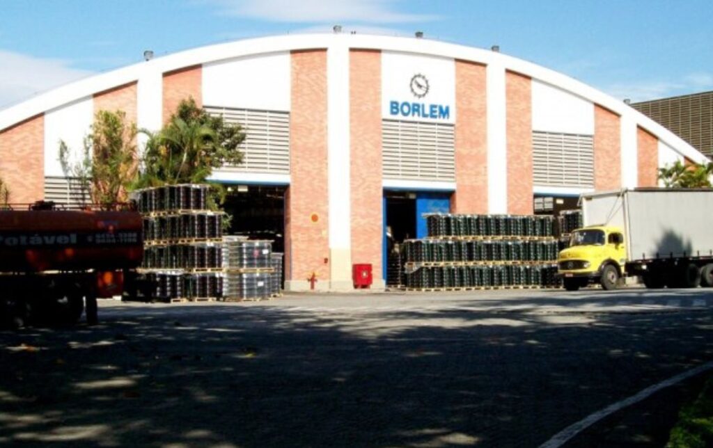 Foto do galpão da antiga Borlem, onde hoje funciona a Banijay Estúdios