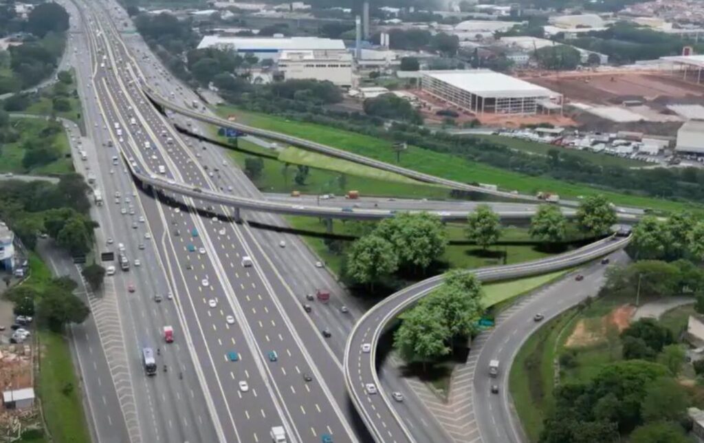 Projeção de como vão ficar os três viadutos que vão lugar a Dutra à Fernão Dias 