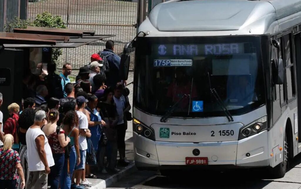 Vai ter greve de ônibus em São Paulo na quarta-feira, mas em Guarulhos não