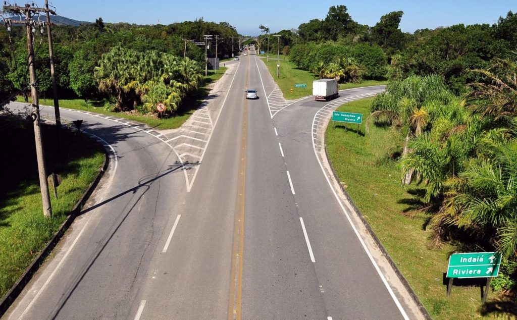 Concessionária assume rodovias que ligam Arujá ao litoral, mas ainda sem novos pedágios