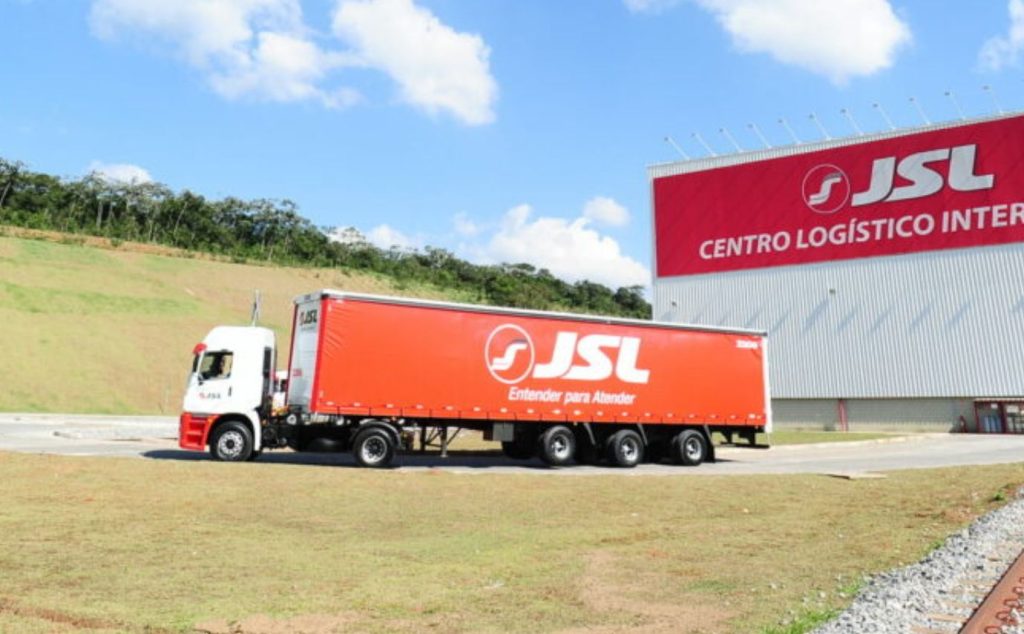 Gigante de logística abre vagas de emprego para refugiados e migrantes em Guarulhos