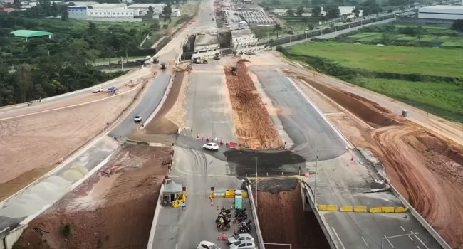 Obras do Rodoanel Norte na altura do pedágio de Arujá: trabalho avançou