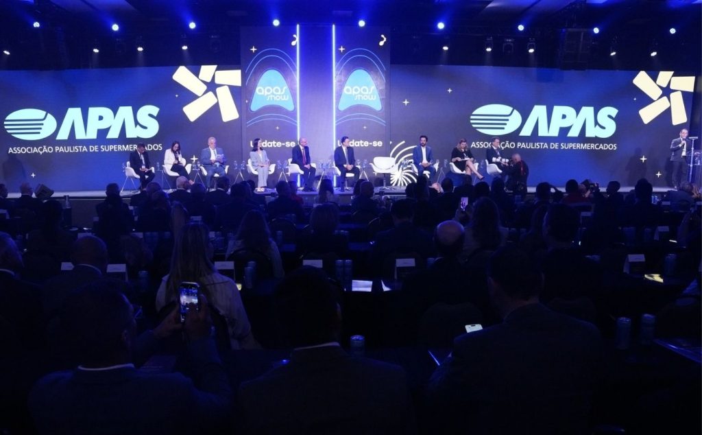 Apas defende horários flexíveis e ajuste no CadÚnico para preencher vagas de emprego