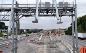 Com atraso, Câmara Municipal de Guarulhos debate pedágio free flow na Dutra