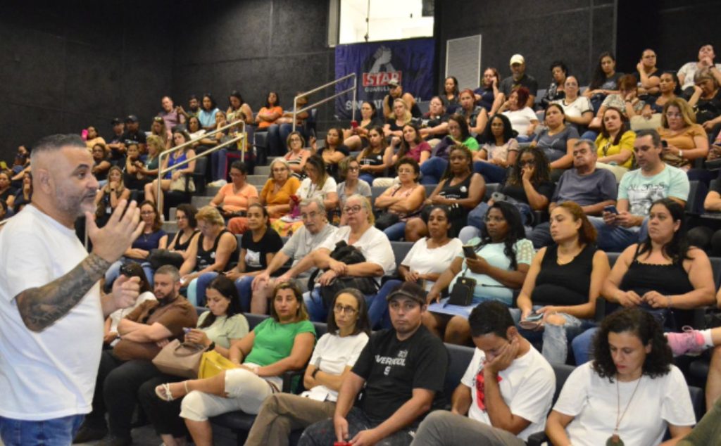 Guerra dos 2%: Lucas Sanches e servidores municipais em rota de colisão na Câmara